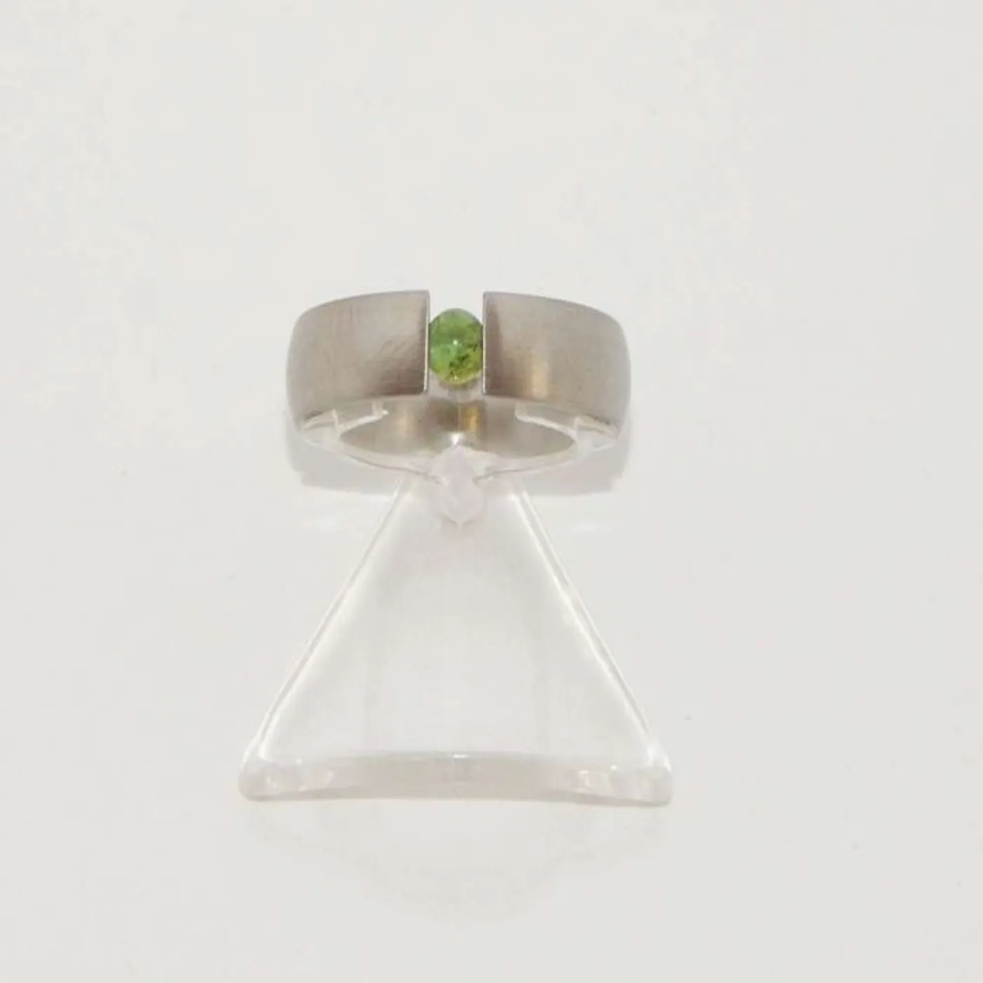 Edelstahlspann Ring mit Turmalin grün ca. 4mm AAA 