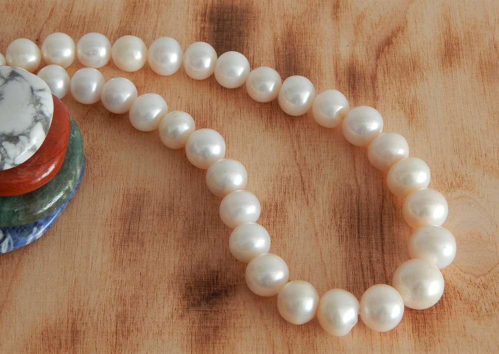 Perlenkette weiß ca. 11-14mm AAA semi-rund
