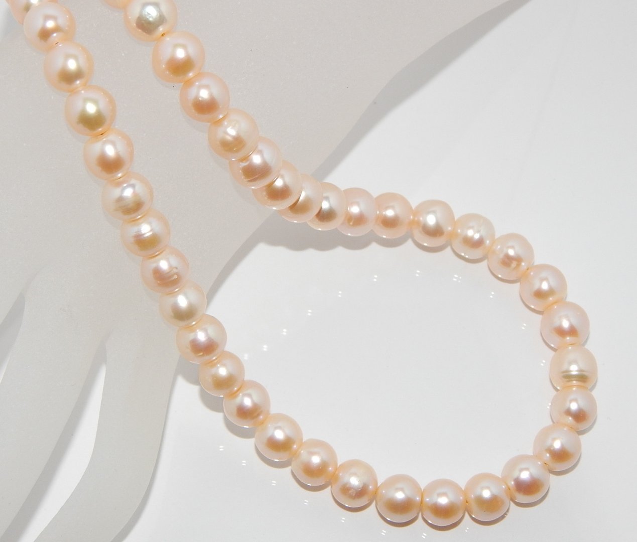 Perlenkette rose ca. 8-9mm AAA rund 