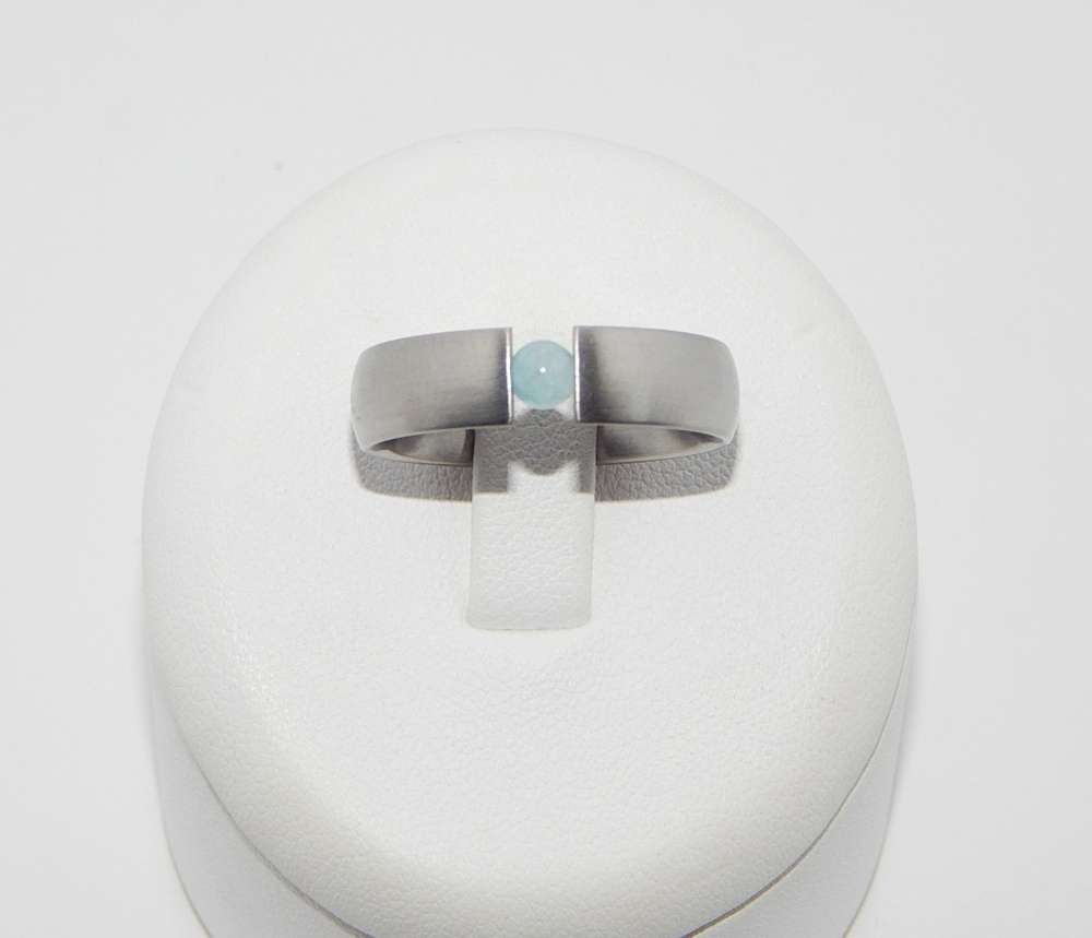 Edelstahlspann Ring mit Aquamarin ca. 4mm AAA 