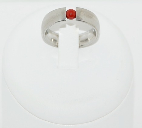 Edelstahlspann Ring mit roten Jaspis ca. 4mm AAA