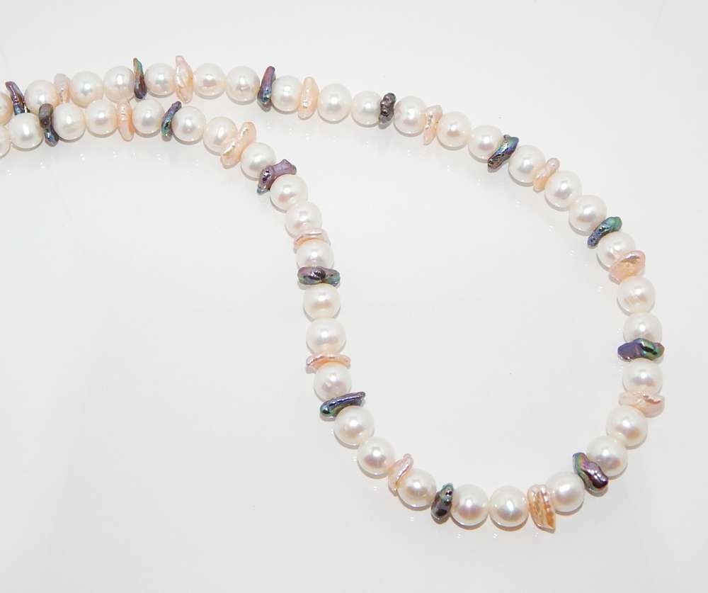 Perlenkette multicolor ca. 8-9mm AAA semi-rund