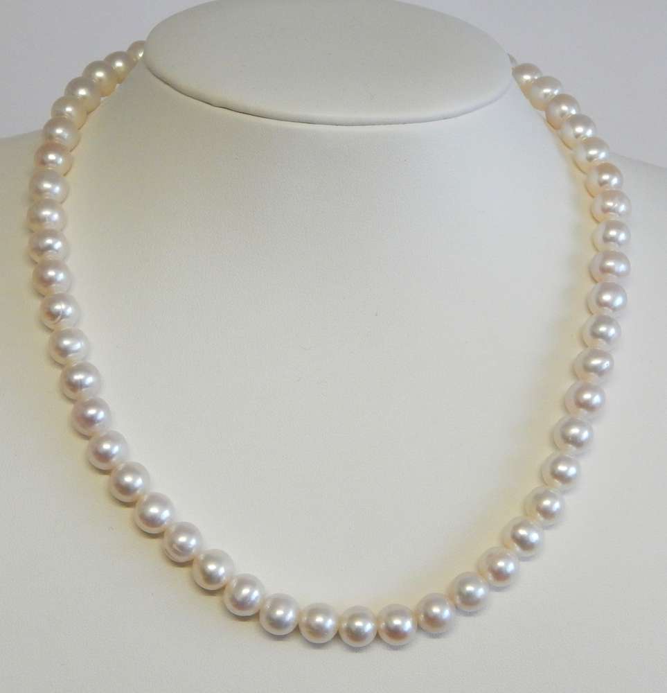 Perlenkette weiß ca. 8,5mm AA+ semi-rund