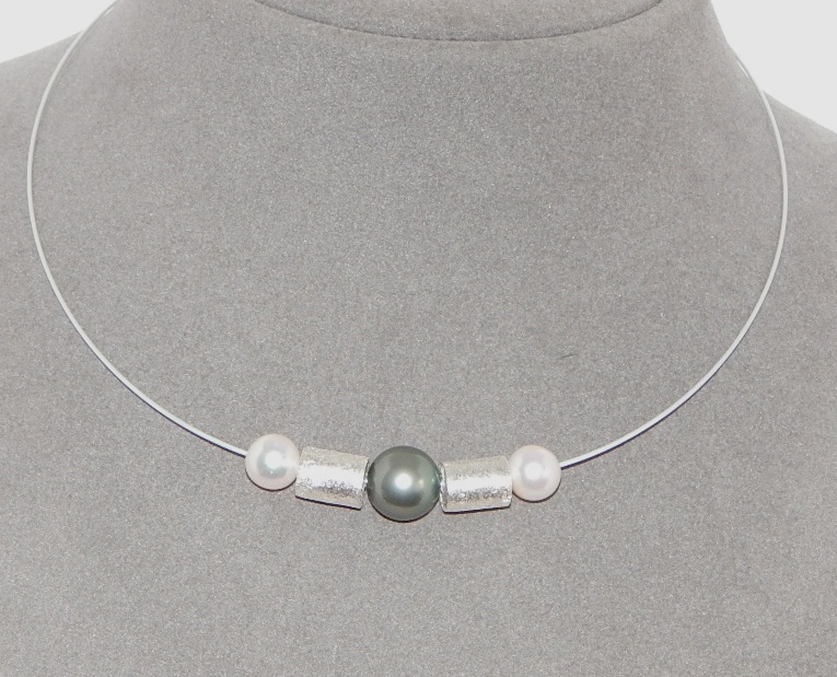 Tahiti Perle grau ca. 11,5mm AAA mit Perlen und Silber