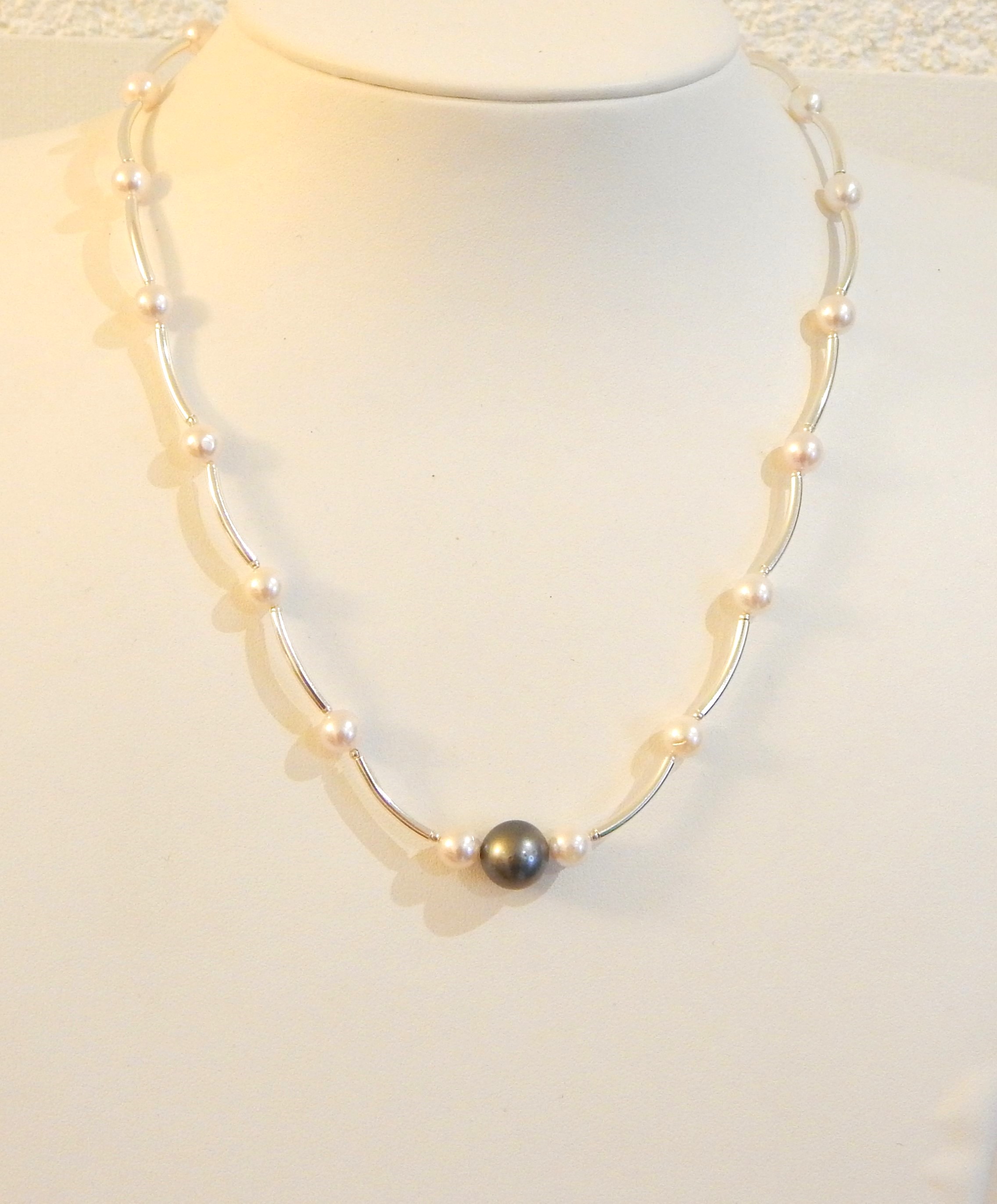 Tahitiperle grau ca. 10mm rund AAA mit Perlen 
