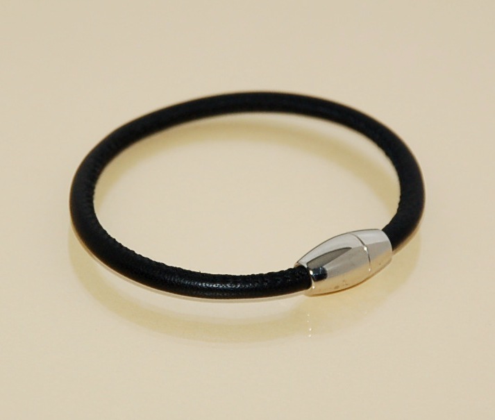 Leder Armband Nappaleder schwarz ca. 4mm AAA 